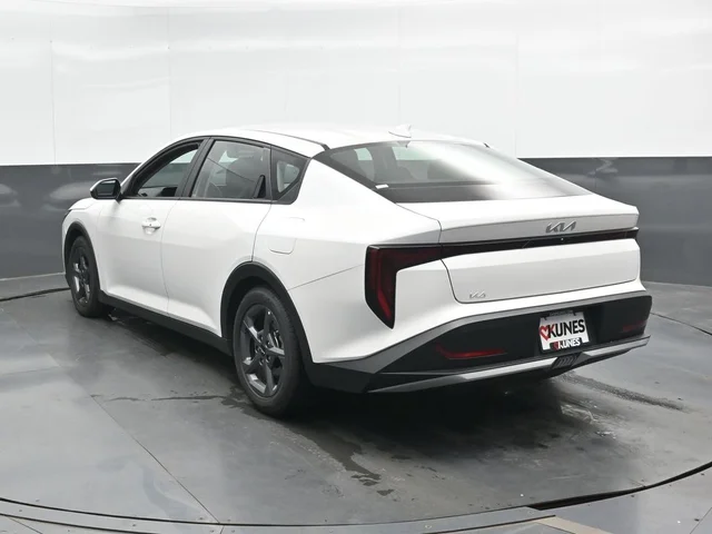 SEMINUEVOS KIA K4 a Estados en autogozo