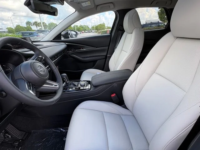 Nuevos MAZDA CX-30 à Estados chez autogozo