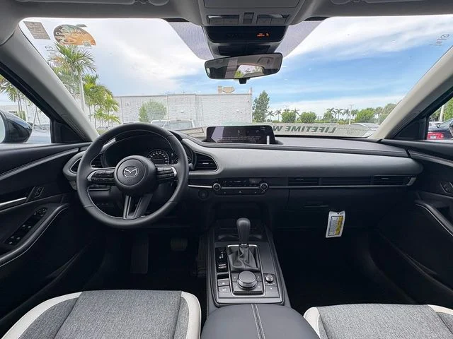 Nuevos MAZDA CX-30 à Estados chez autogozo