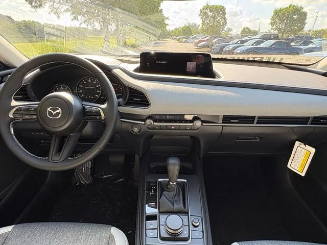Nuevos MAZDA CX-30 à Estados chez autogozo