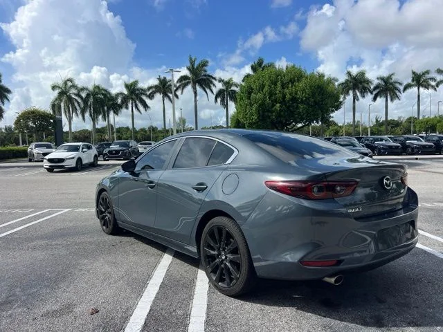 SEMINUEVOS MAZDA Mazda3 a Estados en autogozo