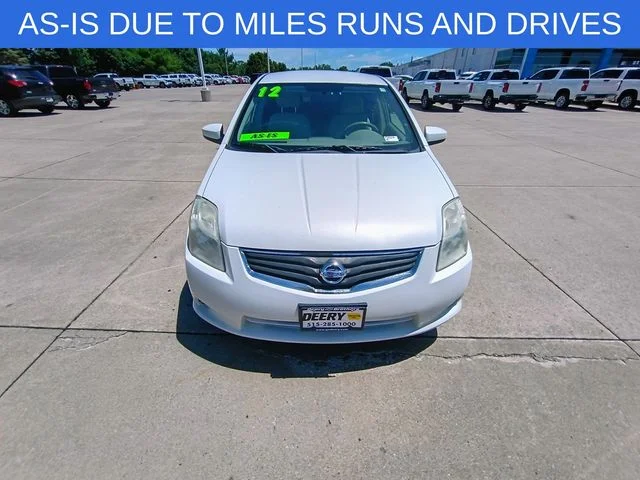 SEMINUEVOS NISSAN Sentra a Estados en autogozo