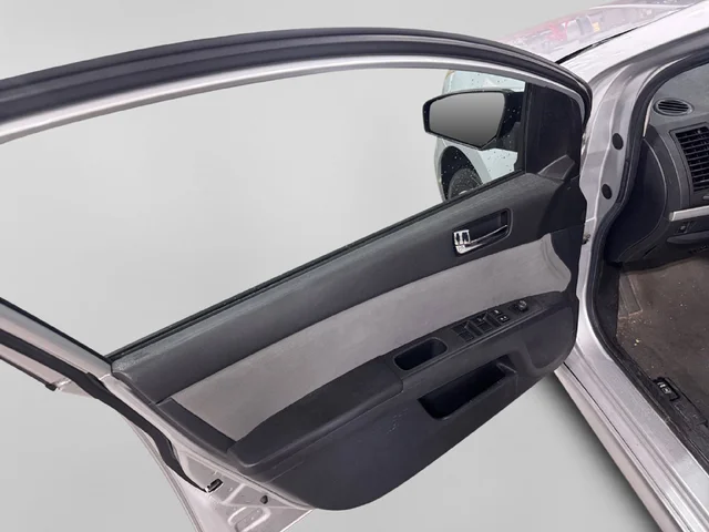 SEMINUEVOS NISSAN Sentra a Estados en autogozo