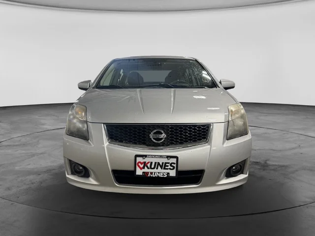 SEMINUEVOS NISSAN Sentra a Estados en autogozo