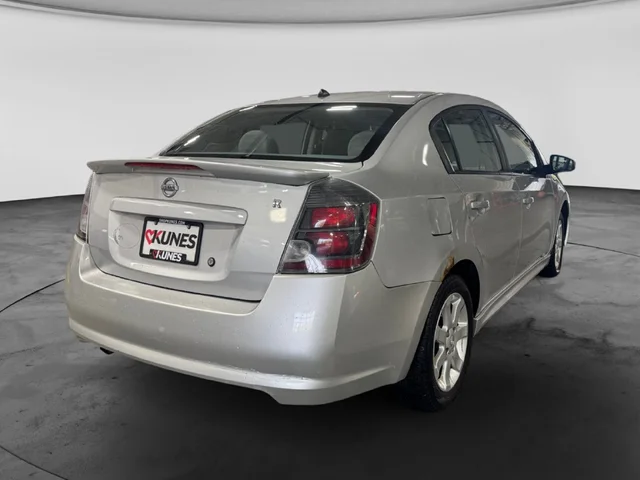 SEMINUEVOS NISSAN Sentra a Estados en autogozo