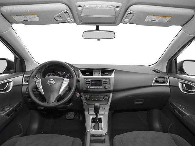 SEMINUEVOS NISSAN Sentra a Estados en autogozo