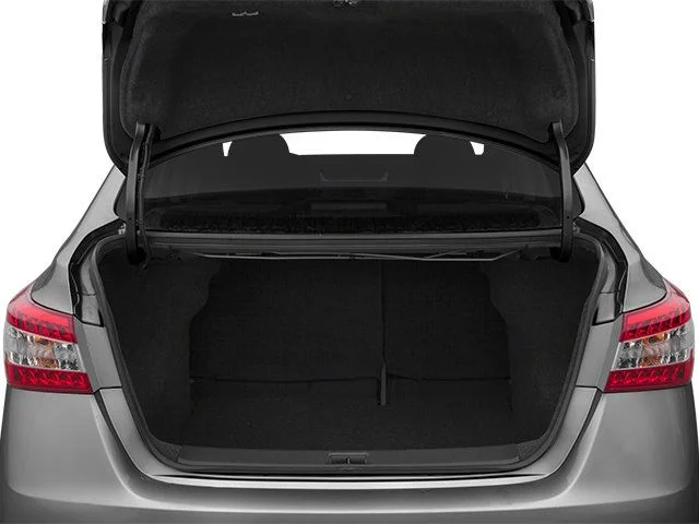 SEMINUEVOS NISSAN Sentra a Estados en autogozo
