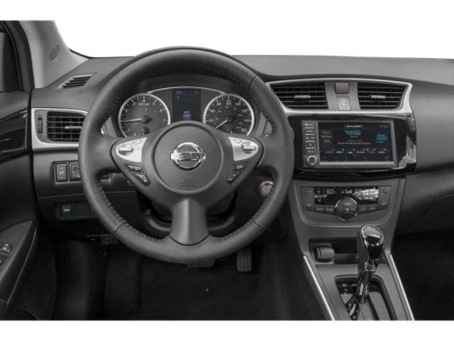 SEMINUEVOS NISSAN Sentra a Estados en autogozo