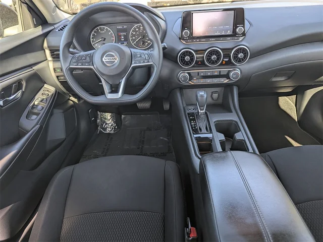 SEMINUEVOS NISSAN Sentra at Kennesaw, in Town Center Nissan