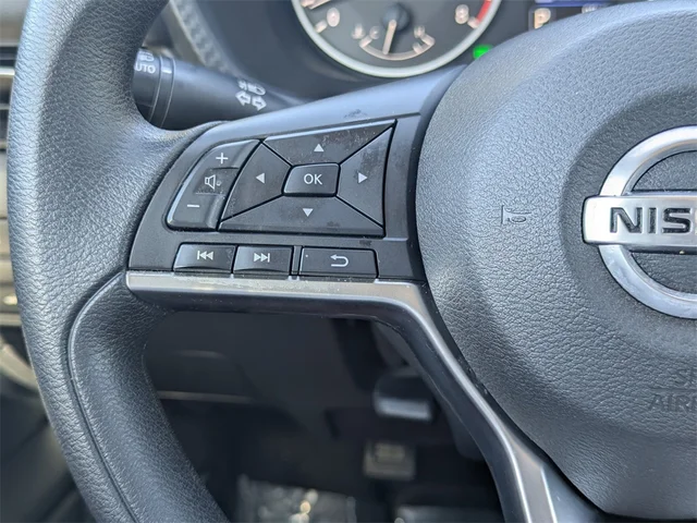 SEMINUEVOS NISSAN Sentra at Kennesaw, in Town Center Nissan