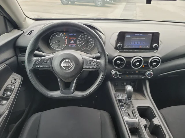 SEMINUEVOS NISSAN Sentra a Estados en autogozo