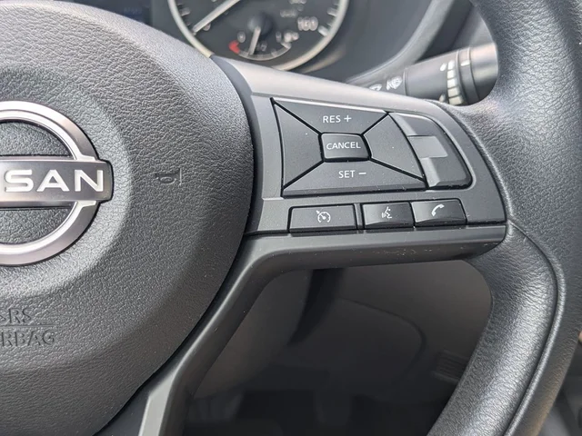 SEMINUEVOS NISSAN Sentra a Estados en autogozo