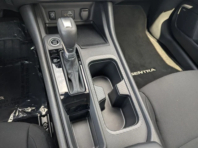 SEMINUEVOS NISSAN Sentra a Estados en autogozo