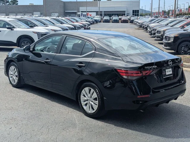 SEMINUEVOS NISSAN Sentra a Estados en autogozo