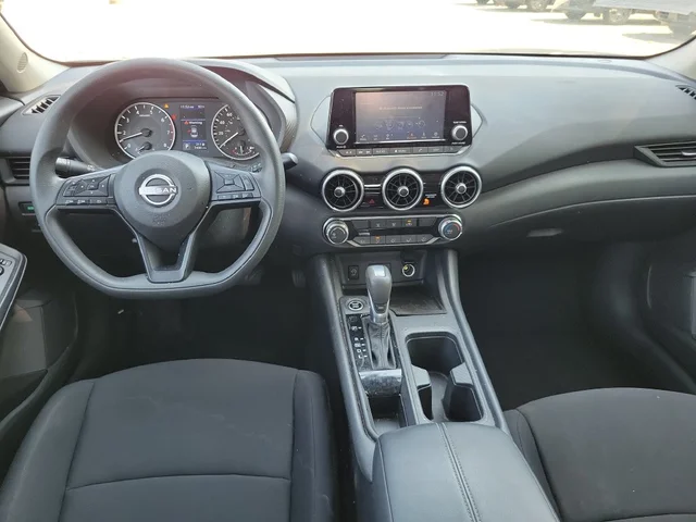 SEMINUEVOS NISSAN Sentra a Estados en autogozo