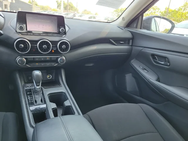 SEMINUEVOS NISSAN Sentra a Estados en autogozo