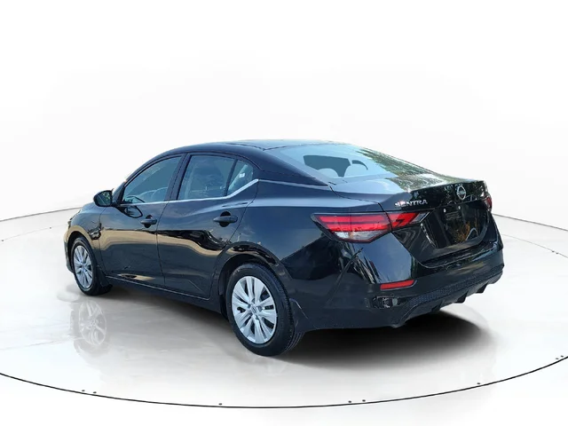 SEMINUEVOS NISSAN Sentra a Estados en autogozo