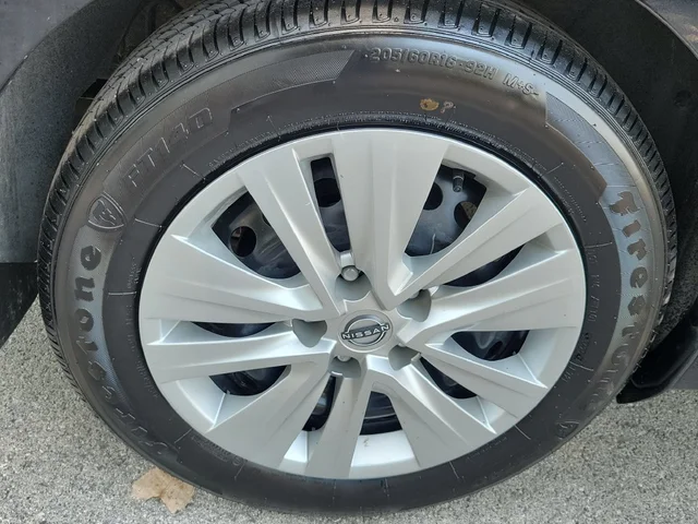 SEMINUEVOS NISSAN Sentra a Estados en autogozo