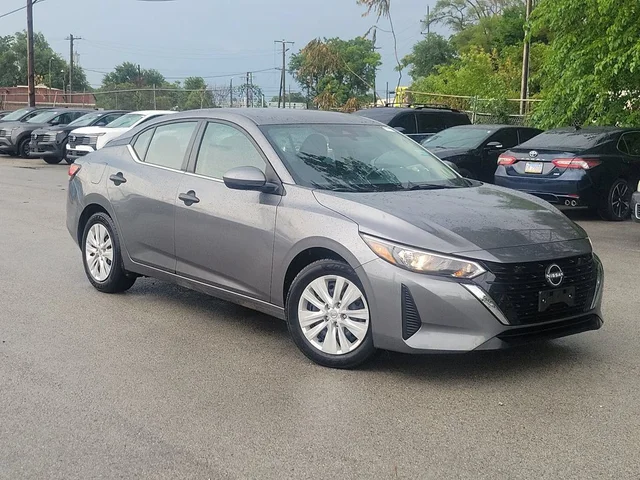 SEMINUEVOS NISSAN Sentra a Estados en autogozo