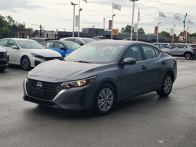 SEMINUEVOS NISSAN Sentra a Estados en autogozo