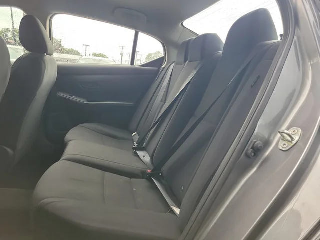 SEMINUEVOS NISSAN Sentra a Estados en autogozo