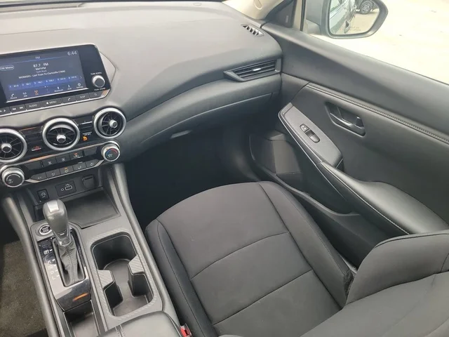 SEMINUEVOS NISSAN Sentra a Estados en autogozo