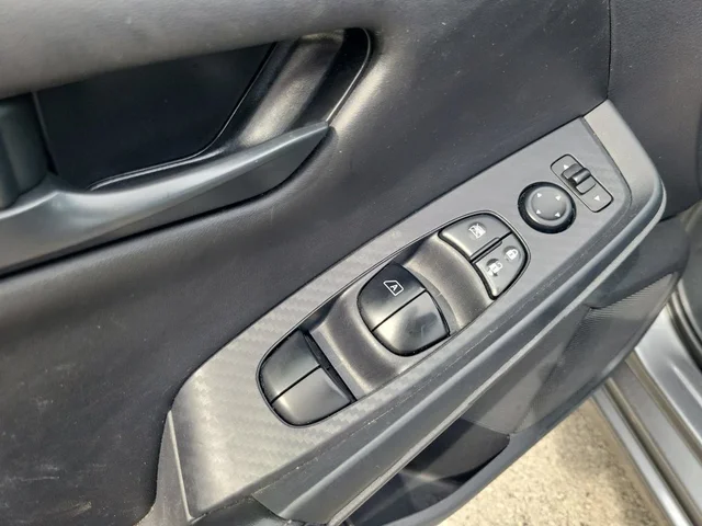 SEMINUEVOS NISSAN Sentra a Estados en autogozo
