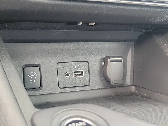 SEMINUEVOS NISSAN Sentra a Estados en autogozo