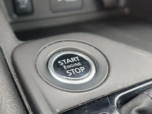 SEMINUEVOS NISSAN Sentra a Estados en autogozo