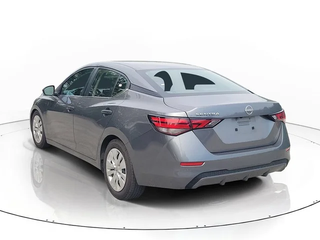 SEMINUEVOS NISSAN Sentra a Estados en autogozo