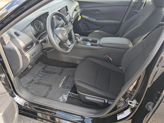 SEMINUEVOS NISSAN Sentra at Kennesaw, in Town Center Nissan