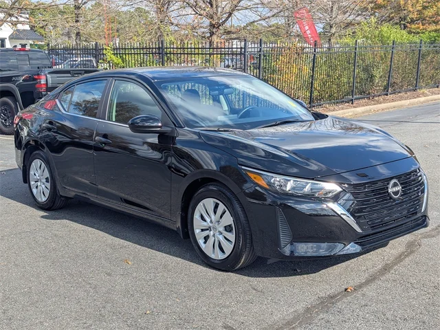 SEMINUEVOS NISSAN Sentra at Kennesaw, in Town Center Nissan
