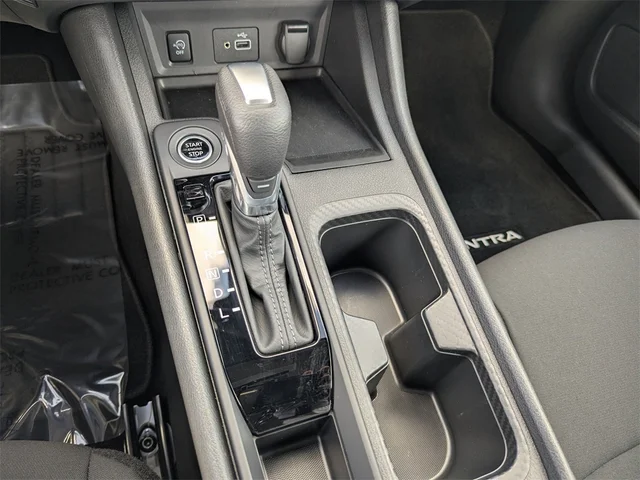 SEMINUEVOS NISSAN Sentra at Kennesaw, in Town Center Nissan