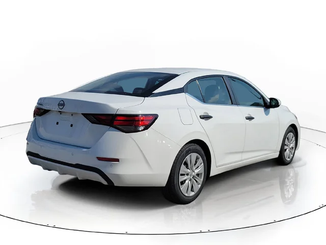 SEMINUEVOS NISSAN Sentra a Estados en autogozo