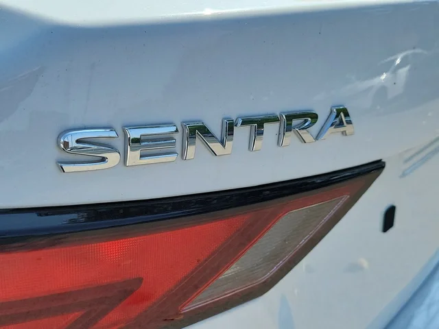 SEMINUEVOS NISSAN Sentra a Estados en autogozo