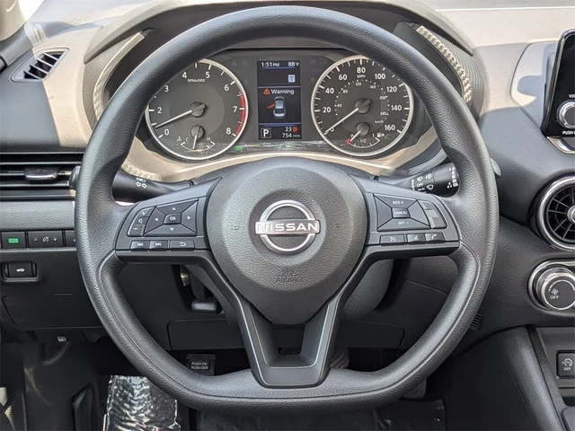 SEMINUEVOS NISSAN Sentra at Kennesaw, in Town Center Nissan