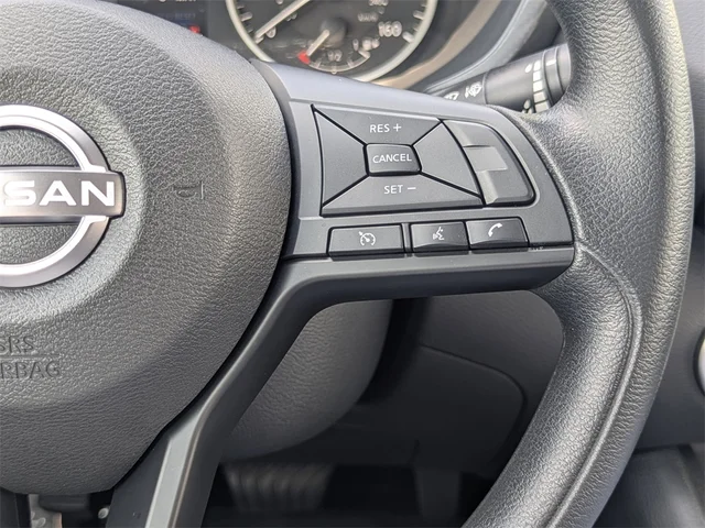 SEMINUEVOS NISSAN Sentra at Kennesaw, in Town Center Nissan