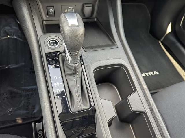 SEMINUEVOS NISSAN Sentra at Kennesaw, in Town Center Nissan