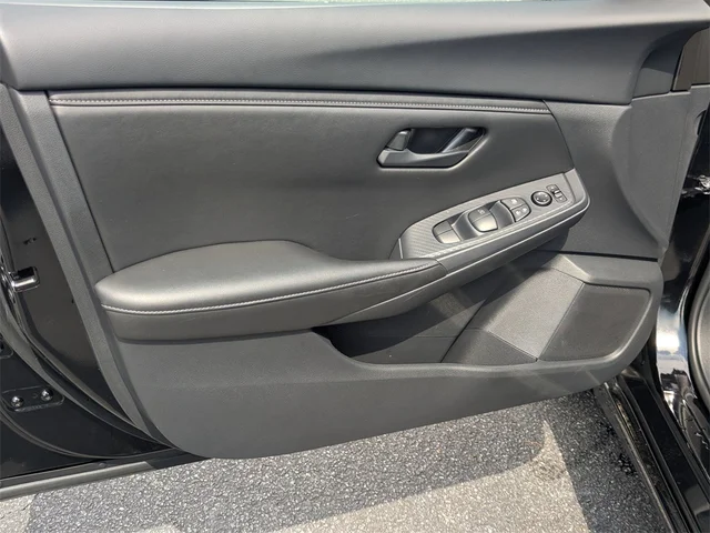 SEMINUEVOS NISSAN Sentra at Kennesaw, in Town Center Nissan