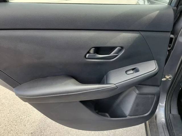 SEMINUEVOS NISSAN Sentra a Estados en autogozo