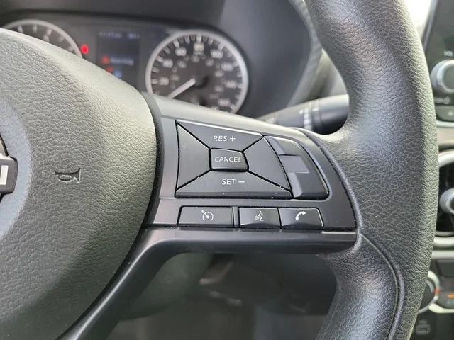 SEMINUEVOS NISSAN Sentra a Estados en autogozo