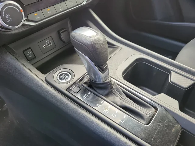 SEMINUEVOS NISSAN Sentra a Estados en autogozo