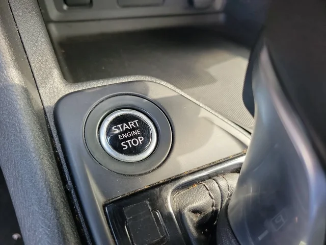 SEMINUEVOS NISSAN Sentra a Estados en autogozo
