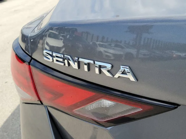 SEMINUEVOS NISSAN Sentra a Estados en autogozo