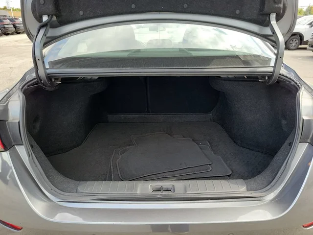 SEMINUEVOS NISSAN Sentra a Estados en autogozo
