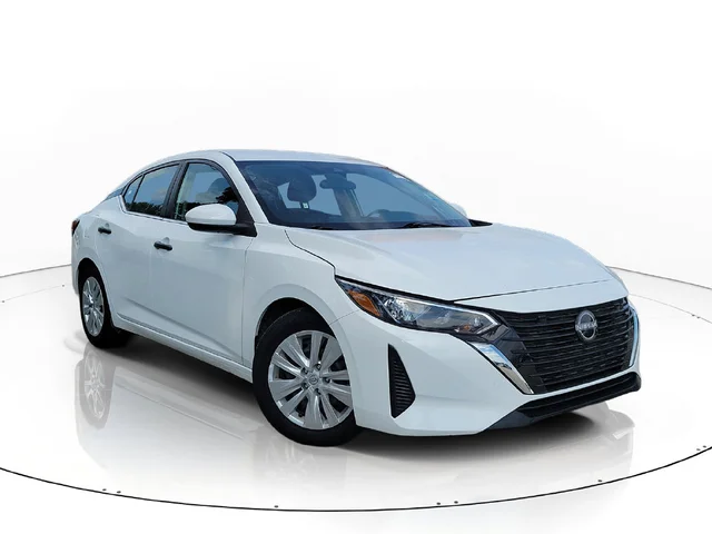 SEMINUEVOS NISSAN Sentra a Estados en autogozo