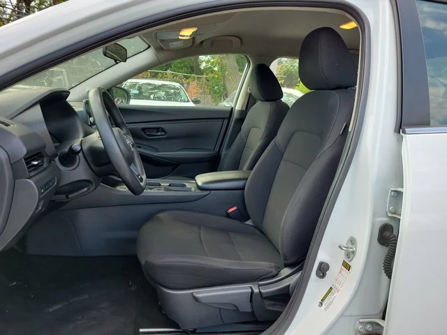 SEMINUEVOS NISSAN Sentra a Estados en autogozo
