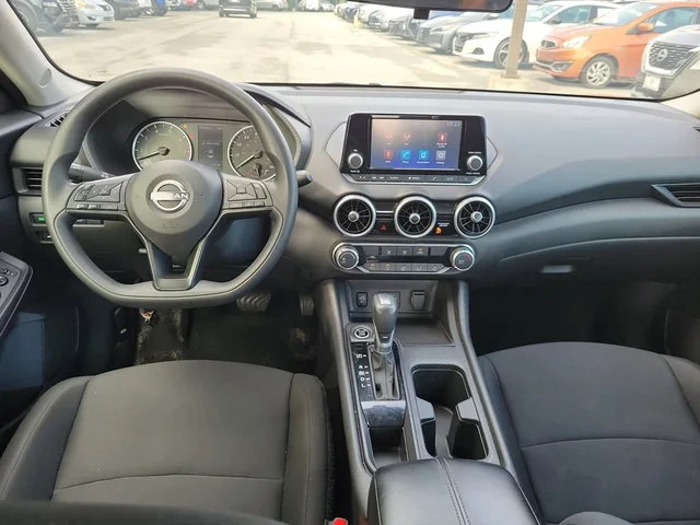 SEMINUEVOS NISSAN Sentra a Estados en autogozo