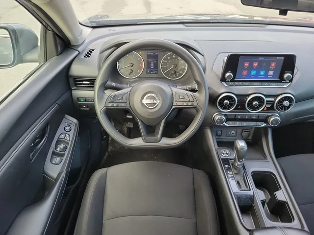 SEMINUEVOS NISSAN Sentra a Estados en autogozo