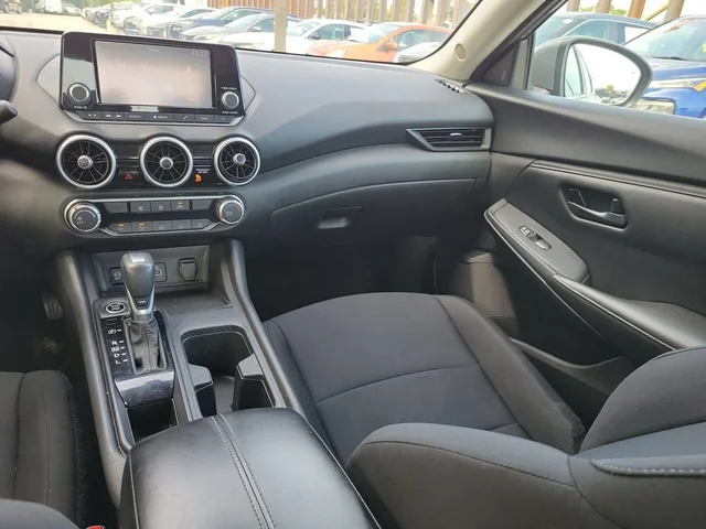 SEMINUEVOS NISSAN Sentra a Estados en autogozo